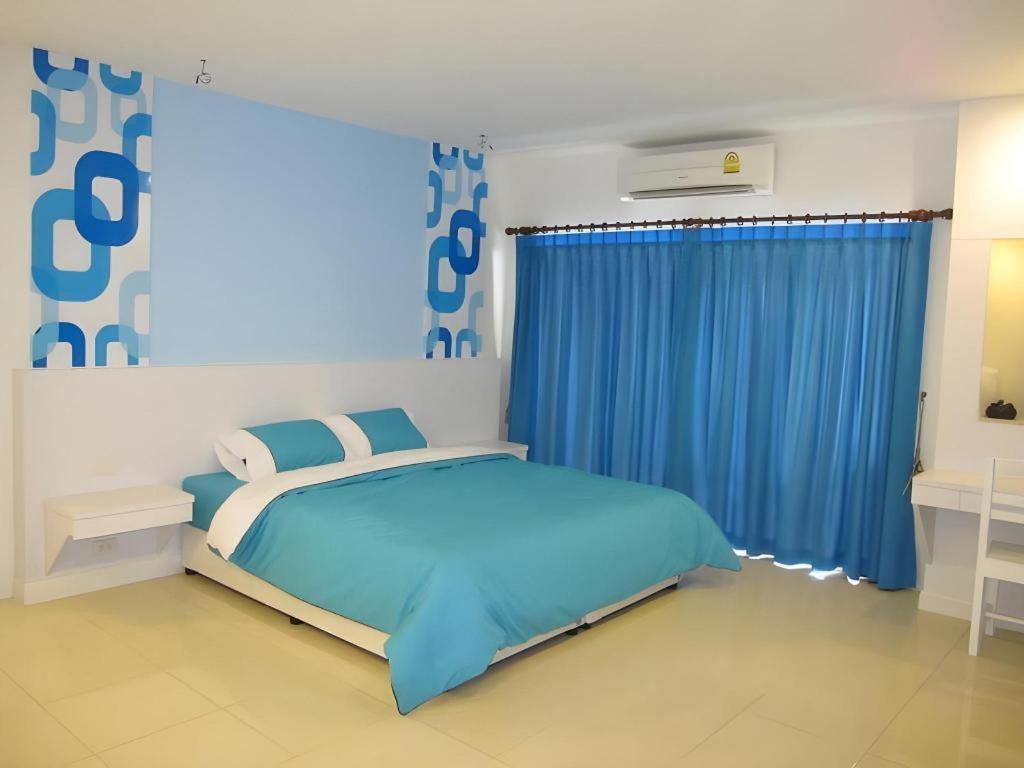 Nana Chat Bangsaen Hotel 是拉差 外观 照片